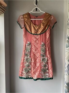 romantic pink silk floral  embroidered coquette dress - sz xs